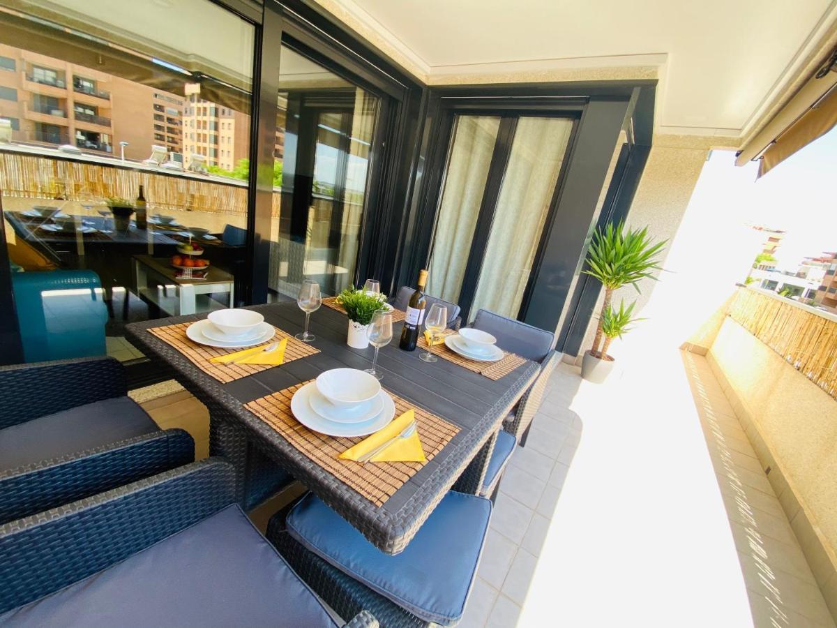 M & B Beach Apartment Valencia Exterior foto